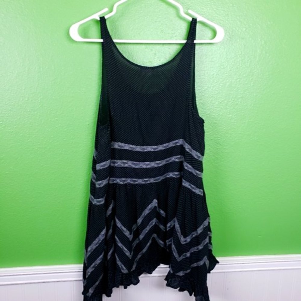 Free People Intimately Black Gray Poka Dot Sleeveless Tappered Shirt Sz Small - Picture 5 of 11